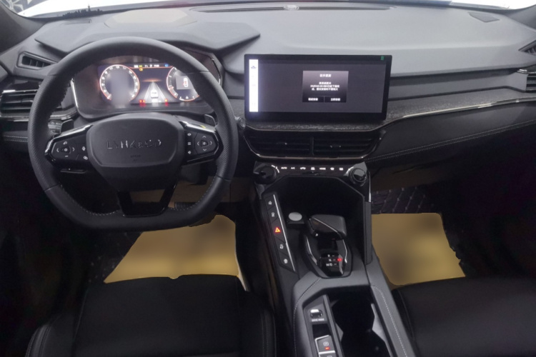 领克06 2023款 Remix 1.5T 劲Pro中控内饰7002