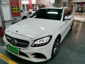 奔驰C级 2019款 C 180 L 时尚型运动版