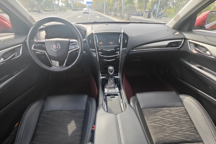 凯迪拉克ATS-L 2014款 25T 舒适型中控内饰7002