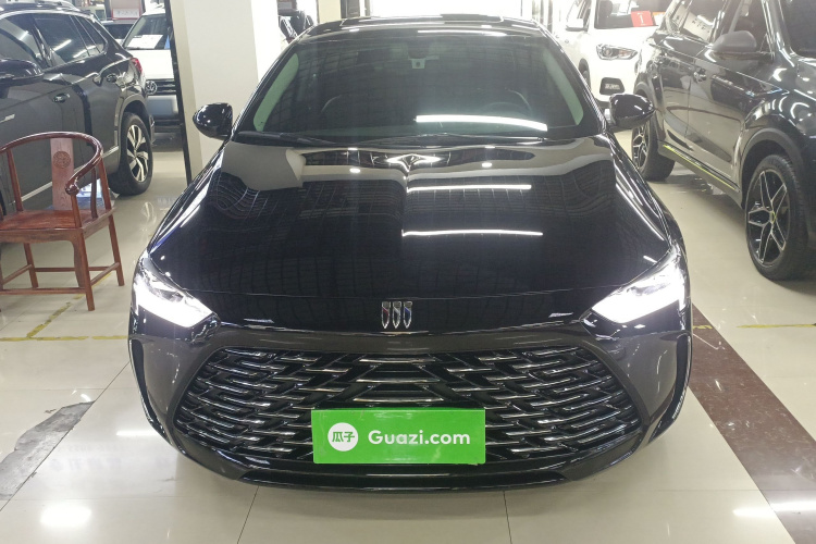 别克 君威 2024款 25T 超享版车身外观2