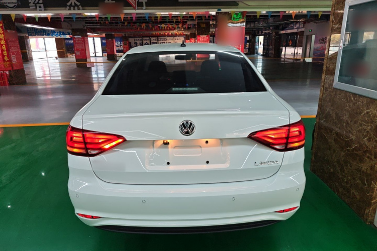 大众 2019款 朗逸启航 1.5L 自动风尚版 国VI车身外观6