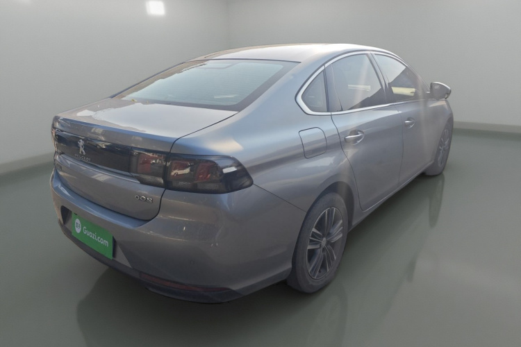 标致308 2016款 1.6L 自动豪华版车身外观7