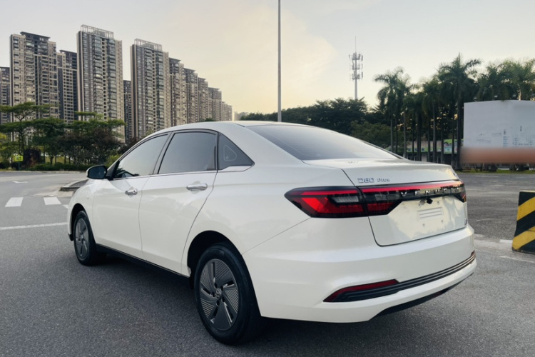启辰D60EV 2023款 PLUS 舒适版SI型车身外观6008