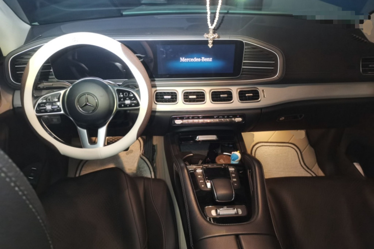 奔驰GLE轿跑 2020款 GLE 350 4MATIC 轿跑SUV 豪华型中控内饰12