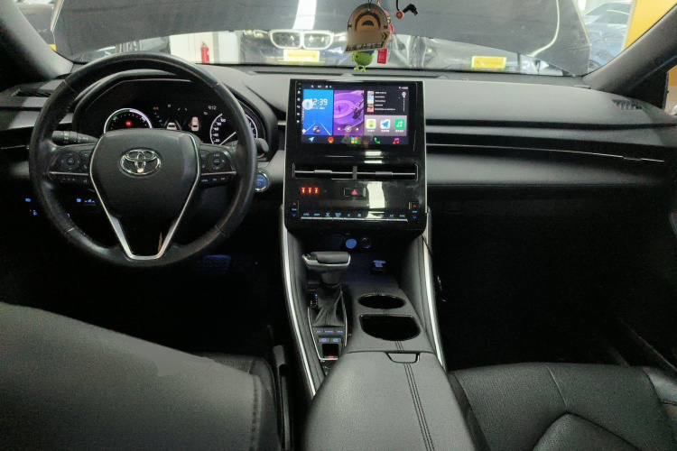 丰田 亚洲龙 2023款 双擎 2.5L 进取版中控内饰12