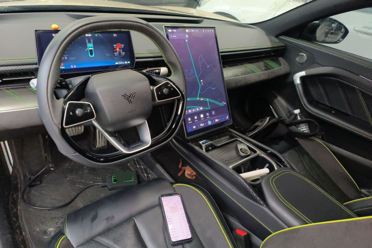 哪吒汽车 哪吒GT 2023款 560中控内饰12