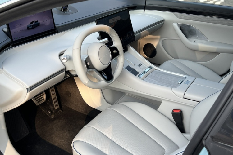 鸿蒙智行 智界S7 2025款 705km Max中控内饰7006