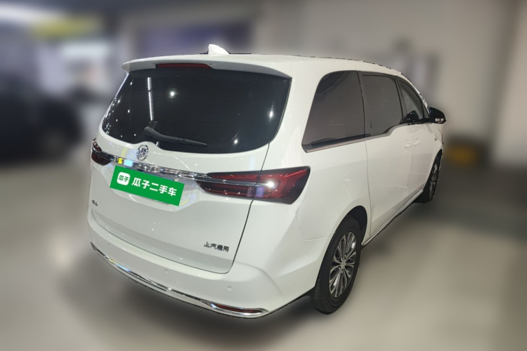 别克GL8 2023款 陆上公务舱 智享型车身外观7