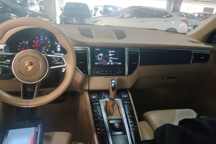 保时捷 2017款  Macan 2.0T中控内饰12