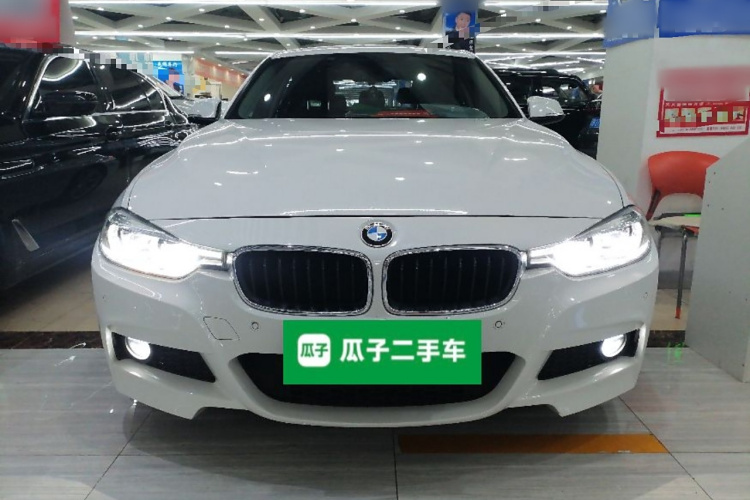 宝马3系 2017款 320Li M运动型车身外观2