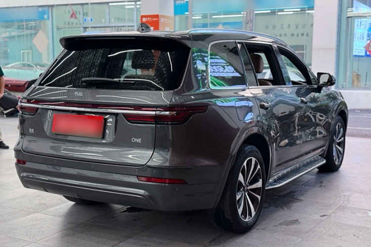 理想汽车 理想ONE 2020款 增程6座版车身外观6002