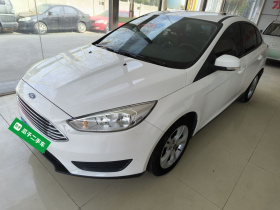 福特 福克斯 2018款 三厢经典 1.6L 自动舒适型智行版