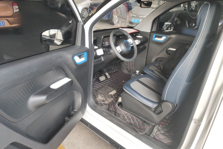 五菱汽车 宏光MINIEV 2022款 GAMEBOY 300km 玩咖款 磷酸铁锂中控内饰20