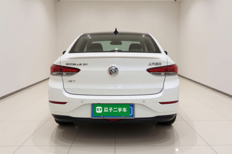 别克 英朗 2018款 15T 双离合精英型 国V车身外观6