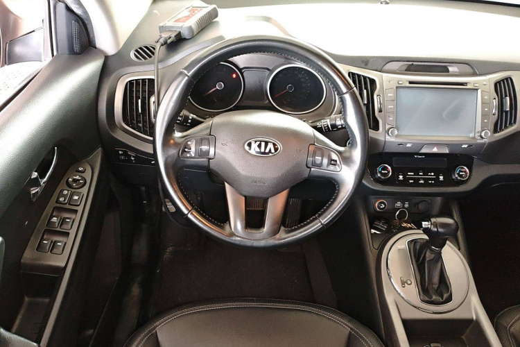 起亚 智跑 2015款 2.0L 自动两驱版GLS局部细节13