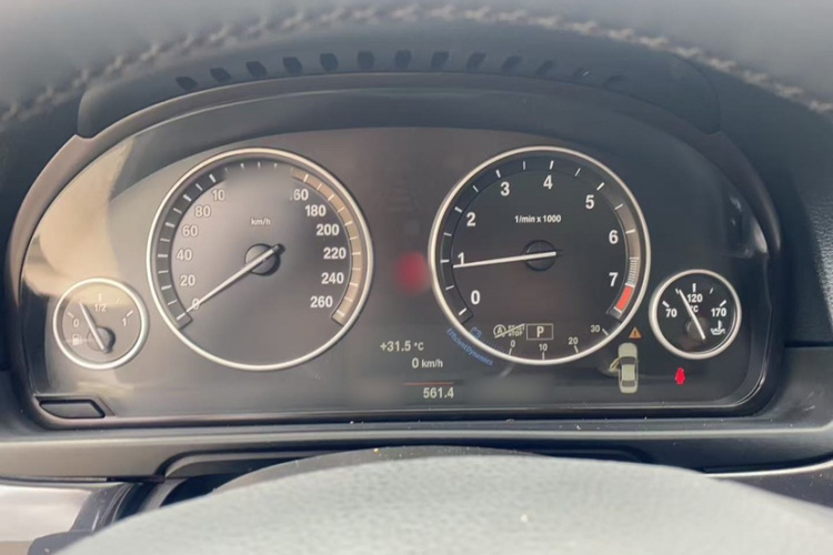 宝马5系 2014款 520Li 典雅型局部细节14