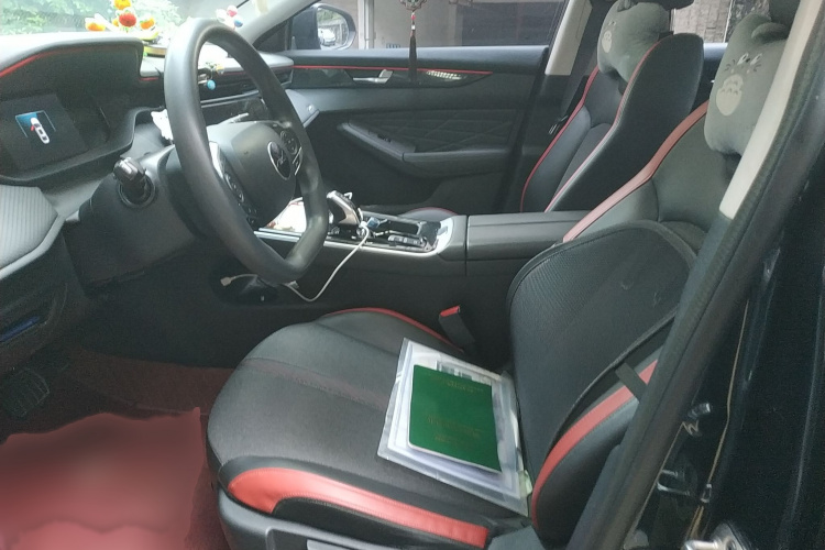 东风风神 奕炫MAX 2023款 1.5T 超能型爸版局部细节19