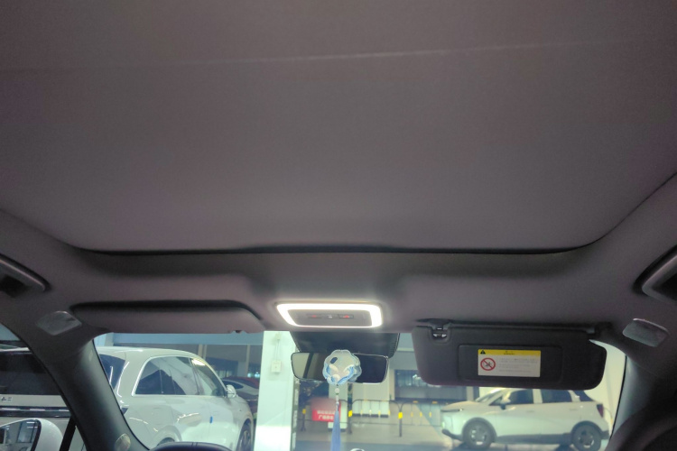 极氪7X 2025款 75kWh 后驱智驾版中控内饰22