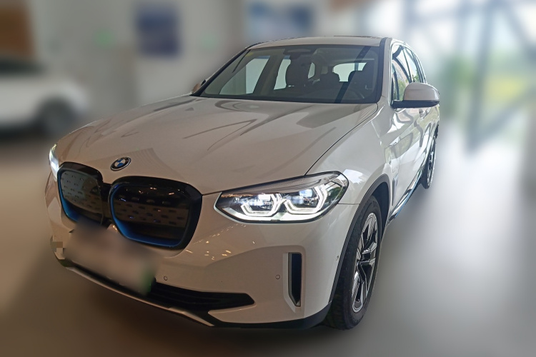 宝马iX3 2021款 领先型车身外观1