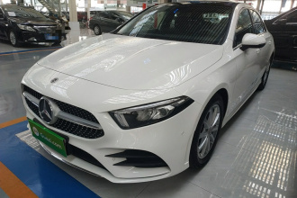奔驰A级 2020款 A 200 L 运动轿车