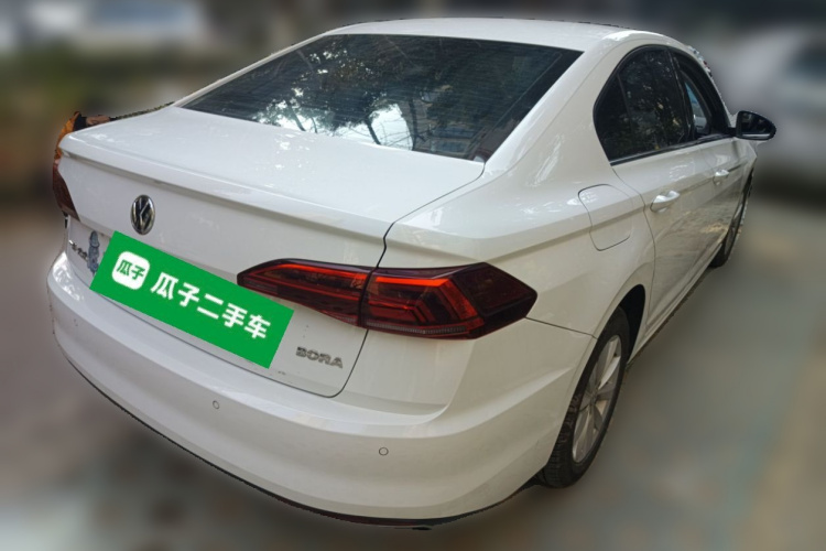 大众 宝来 2020款 1.5L 自动舒适型车身外观7