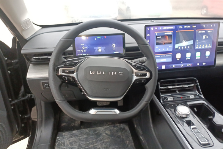 五菱汽车 五菱星光 2024款 共创版 510 进阶型中控内饰13