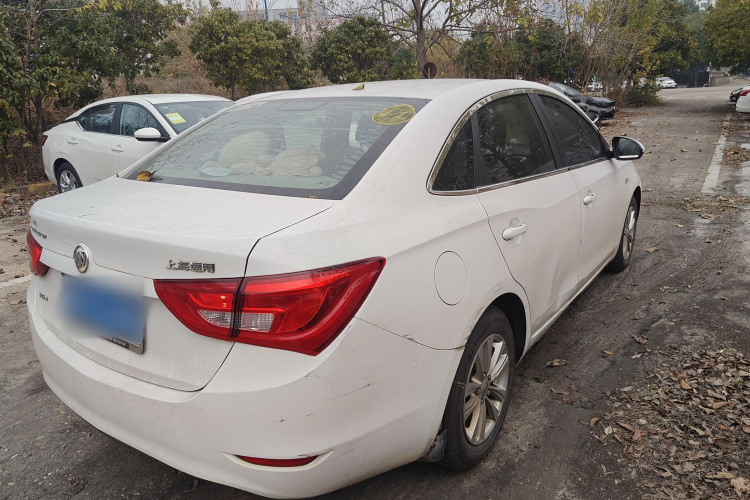 别克 英朗 2015款 15N 自动进取型车身外观7