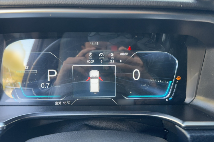 北京越野 北京BJ40 2021款 2.0D 自动四驱刀锋英雄版侠客型局部细节14