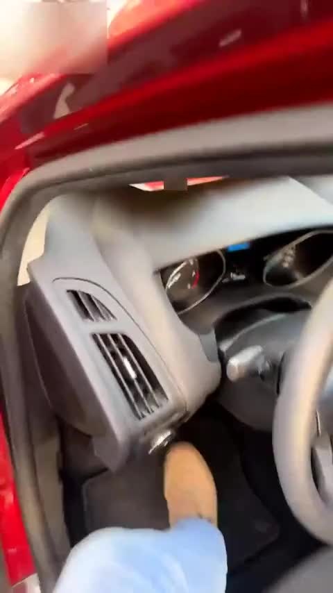 福特 福克斯 2012款 两厢 1.6L 自动舒适型讲解2