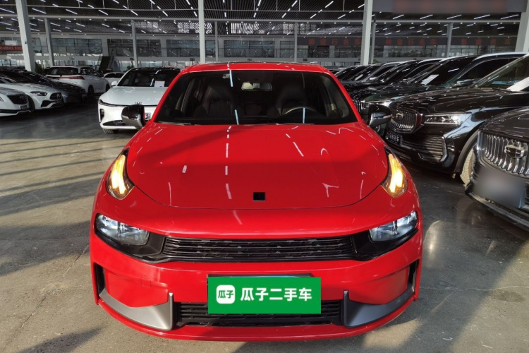 领克03 2020款 2.0TD 自动劲版车身外观2