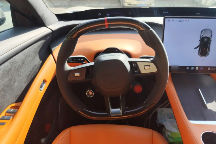 小米汽车 小米YU7 2025款 超长续航高性能四驱Max版中控内饰13