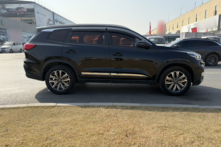 奇瑞 瑞虎8 2018款 1.5TCI 自动豪华型 5座车身外观6005