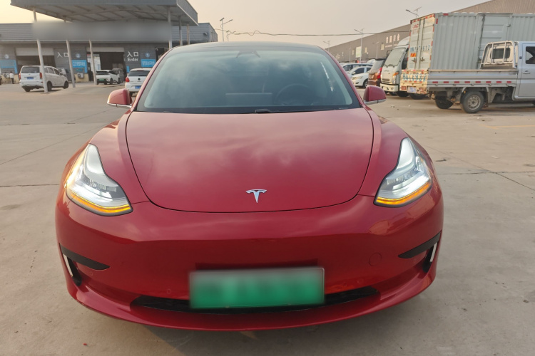 特斯拉 Model 3 2019款 标准续航后驱升级版车身外观2