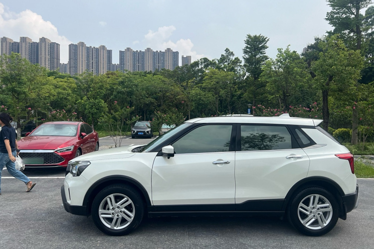 启辰T60 2020款 1.6L CVT智行版 国VI车身外观4