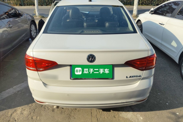 大众 朗逸 2017款 1.6L 自动风尚版车身外观6004