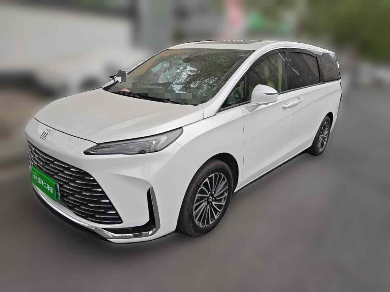 别克GL8新能源 2025款 陆尚 尊享版 7座(2)