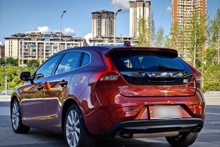 沃尔沃V40 2015款 1.6T 智雅版车身外观6008