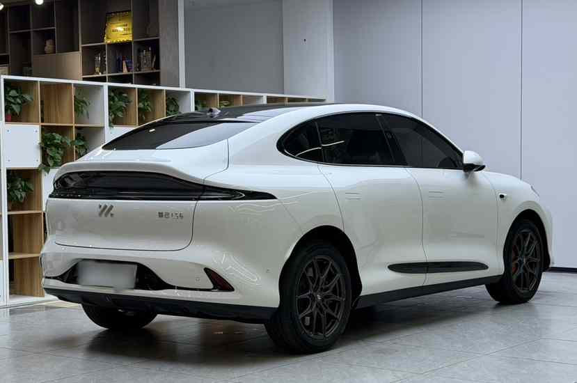 智己汽车 智己LS6 2025款 灵蜥智驾版(4)