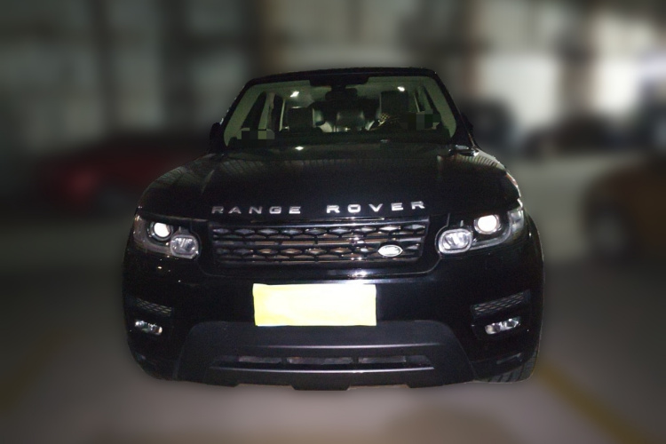 路虎 揽胜运动版 2016款 3.0 SC V6 HSE DYNAMIC车身外观2