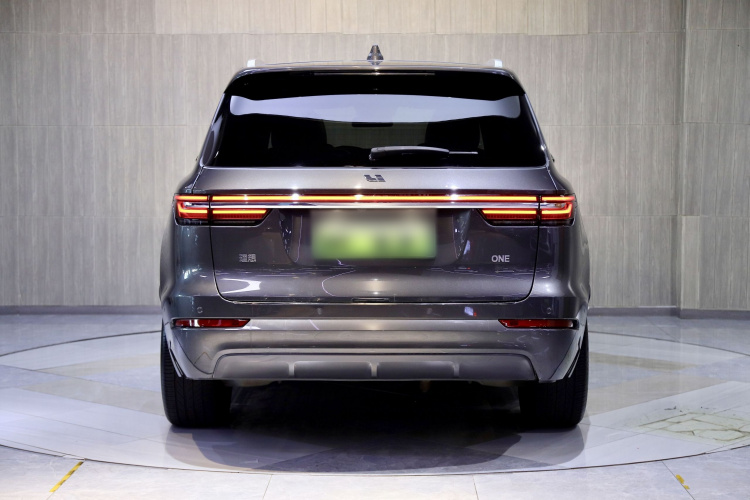 理想汽车 理想ONE 2021款 增程6座版车身外观6002
