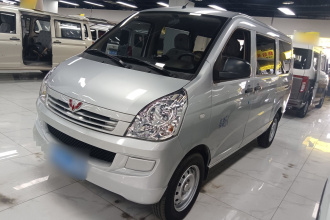 五菱汽车 五菱荣光S 2023款 1.5L 基本型 5/7座