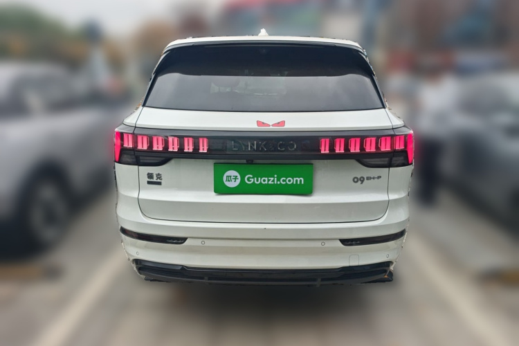 领克09 EM-P 2024款 2.0TD EM-P 四驱ULTRA 六座车身外观6004