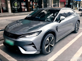 比亚迪 宋L EV 2024款 662km 卓越型