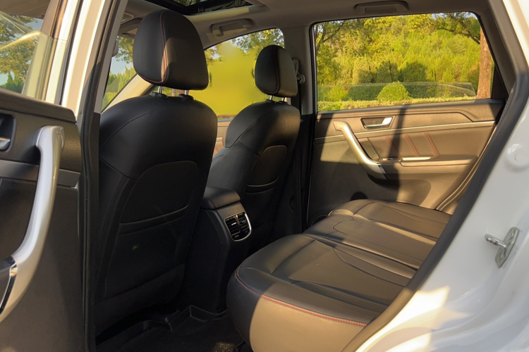 哈弗M6 2018款 改款 1.5T DCT两驱精英型中控内饰7006