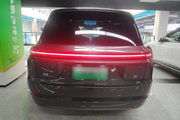 理想汽车 理想L9 2022款 Max车身外观6