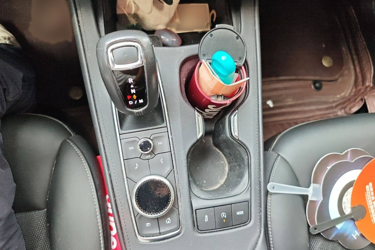 凯迪拉克XT4 2018款 28T 两驱技术型局部细节18