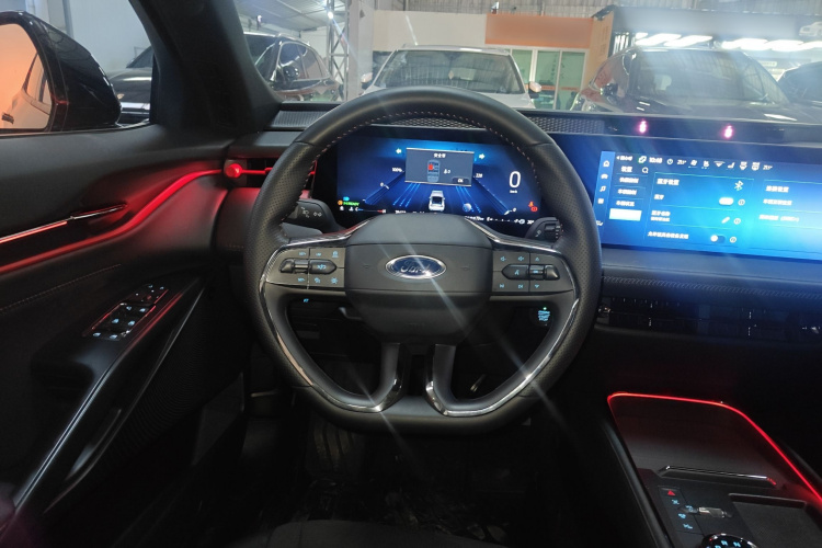 福特 蒙迪欧 2023款 1.5T E-混动 ST-Line局部细节13