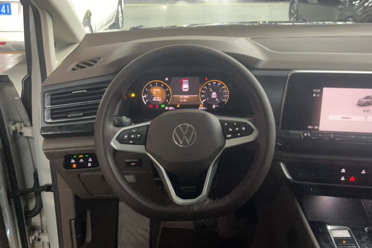 大众 威然 2022款 330TSI 商务版局部细节13