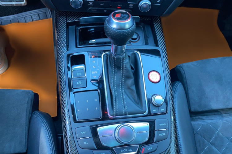 奥迪RS 7 2016款 RS 7 4.0T Sportback中控内饰7005