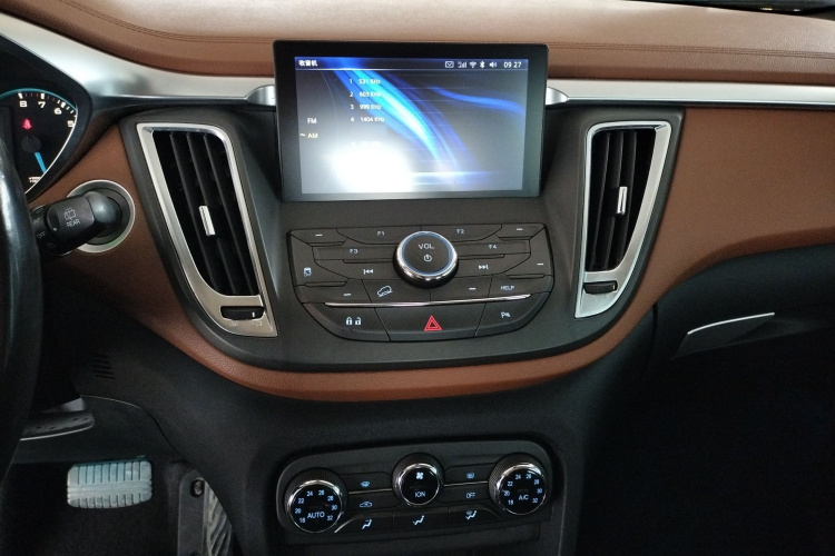 东南DX7 2015款 1.5T 自动豪华型局部细节16